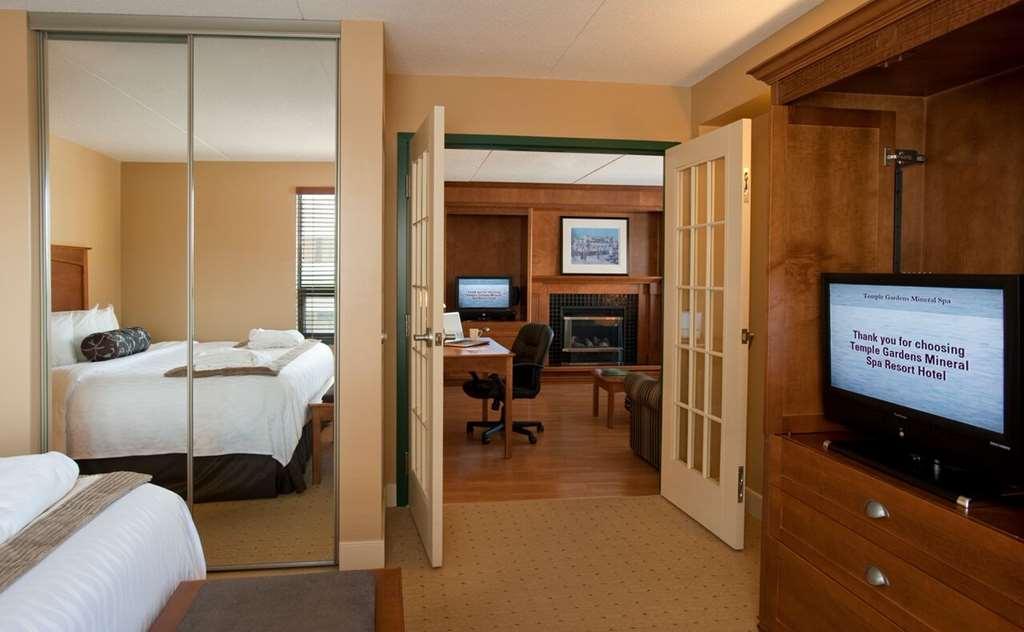 Temple Gardens Hotel & Spa Moose Jaw Szoba fotó
